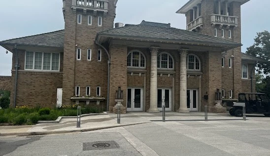 Marquette Park Pavilion